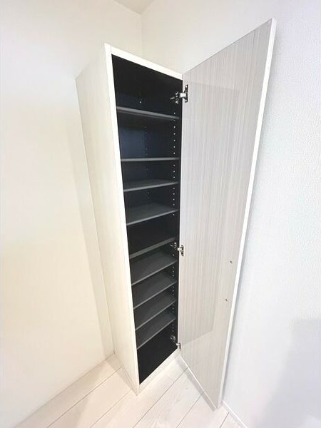  名古屋市営地下鉄桜通線/太閤通駅 徒歩10分 1階 築6年