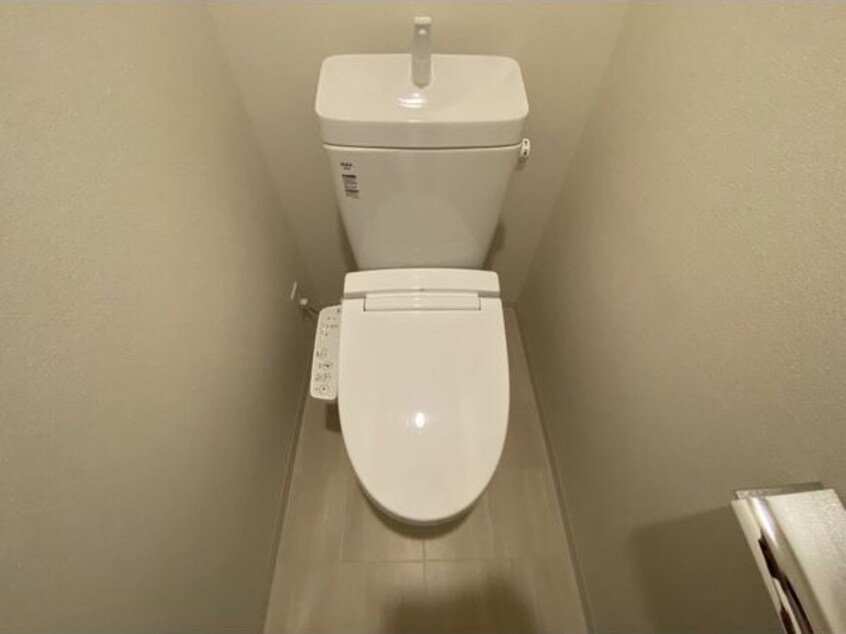  名古屋市営地下鉄鶴舞線/浅間町駅 徒歩8分 10階 築4年