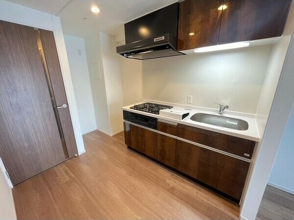  名古屋市営地下鉄東山線/新栄町駅 徒歩10分 12階 築1年