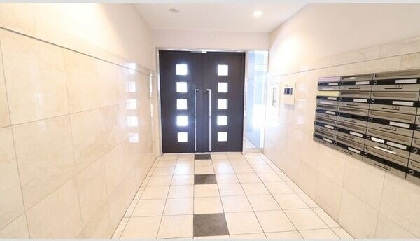  名古屋市営地下鉄東山線/新栄町駅 徒歩6分 6階 築18年