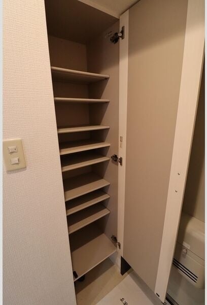  名古屋市営地下鉄東山線/新栄町駅 徒歩6分 6階 築18年