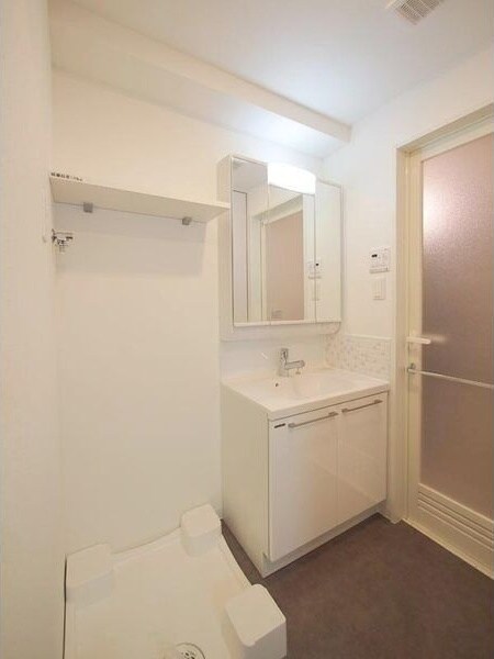  名鉄名古屋本線/山王駅 徒歩8分 2階 築7年