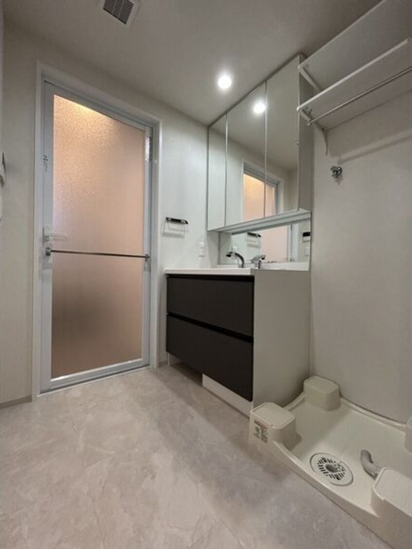  名古屋市営地下鉄名城線/金山駅 徒歩9分 5階 築1年