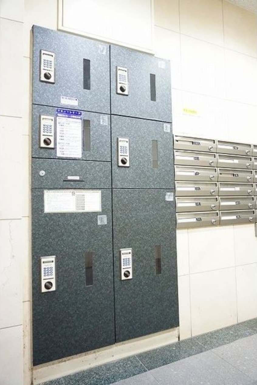  名古屋市営地下鉄東山線/新栄町駅 徒歩12分 3階 築20年