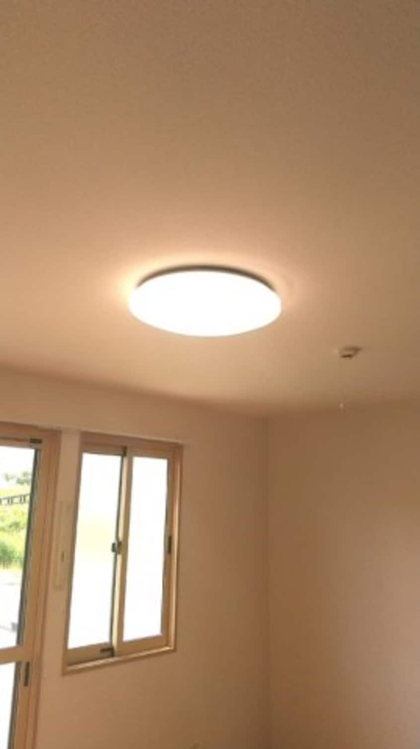  リビングタウン乙田　E