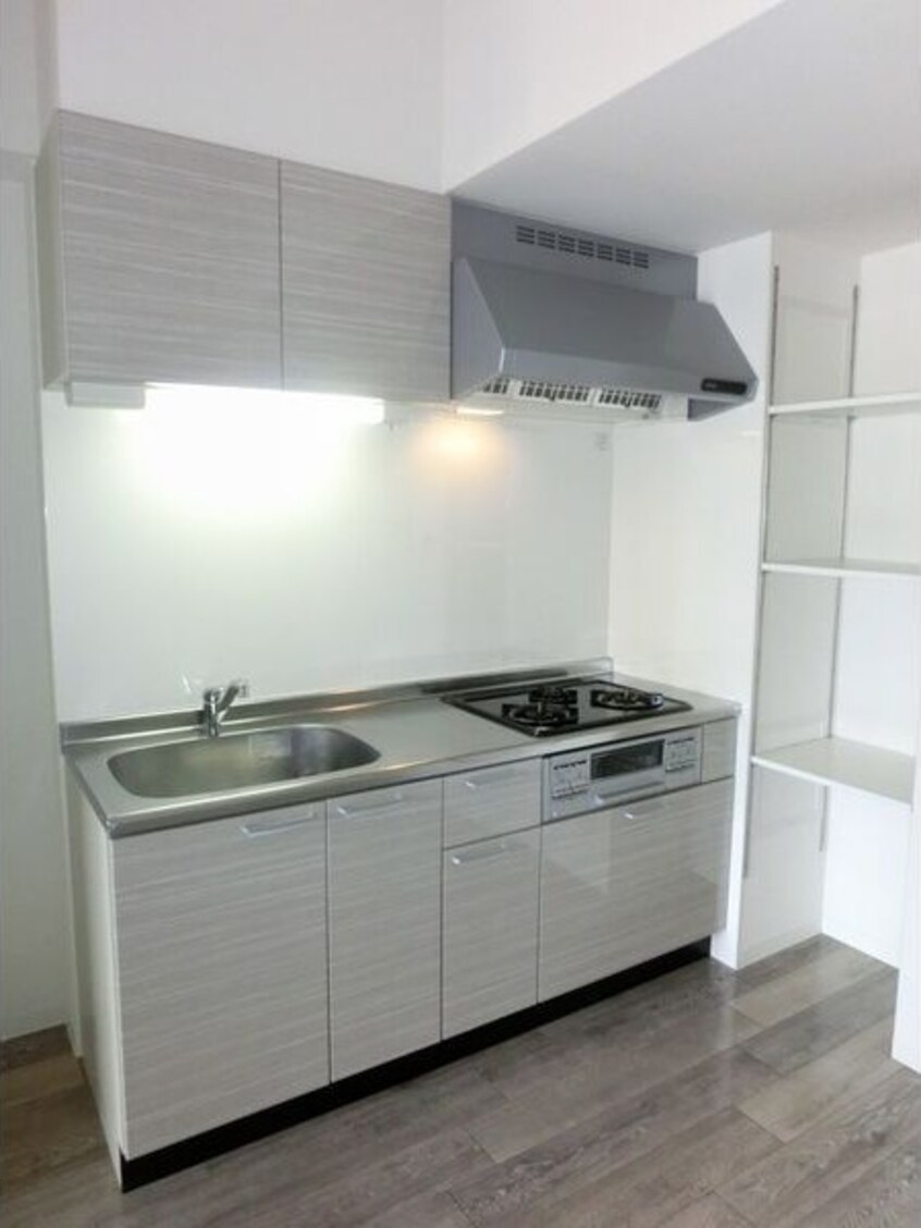  名古屋市営地下鉄東山線/新栄町駅 徒歩6分 3階 築12年