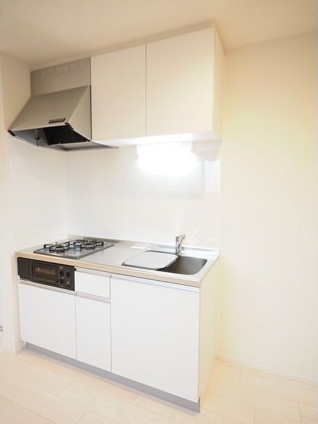  名古屋市営地下鉄東山線/本陣駅 徒歩8分 2階 築3年