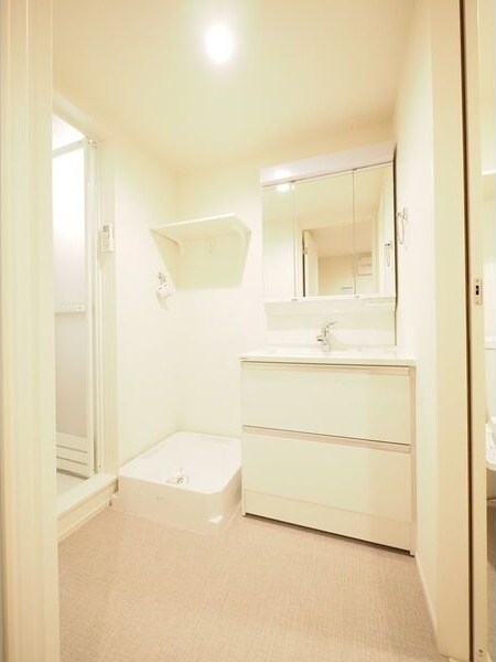  名古屋市営地下鉄東山線/本陣駅 徒歩8分 2階 築3年