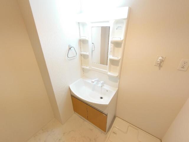 洗髪洗面化粧台 オ　ソレイユ呼続