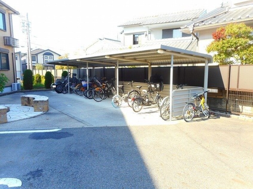  名古屋市営地下鉄東山線/中村公園駅 徒歩20分 1階 築13年