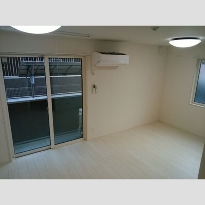  名鉄常滑線・空港線/常滑駅 徒歩3分 1階 築8年