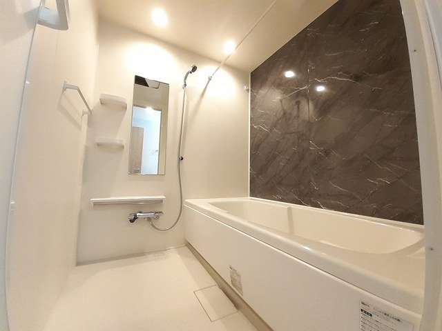  ＢＬＯＳＳＯＭ