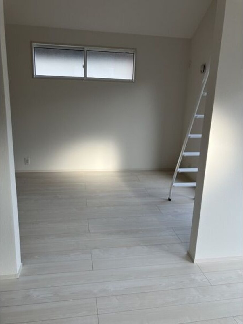  福知山線<JR宝塚線>/西宮名塩駅 徒歩28分 1-2階 1年未満