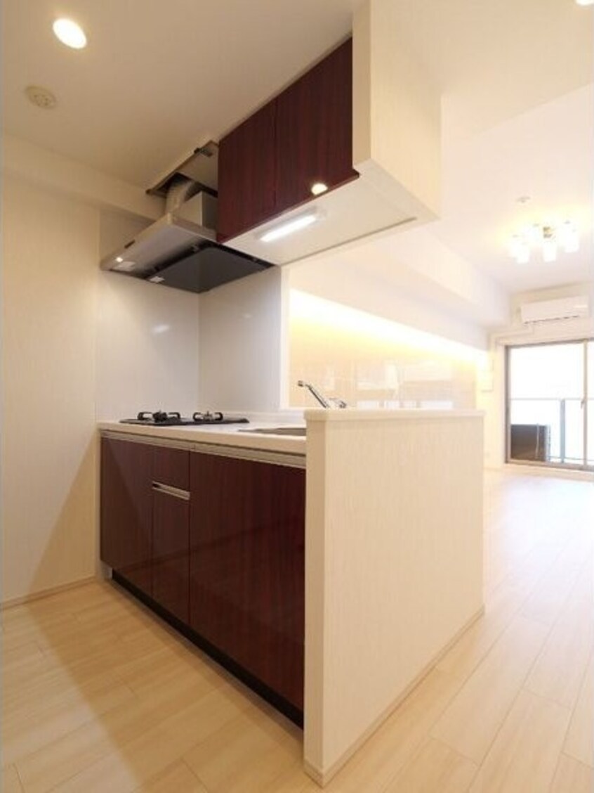  阪神本線/西宮駅 徒歩7分 6階 1年未満