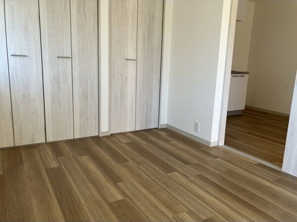  阪急神戸線/西宮北口駅 徒歩22分 2階 築33年