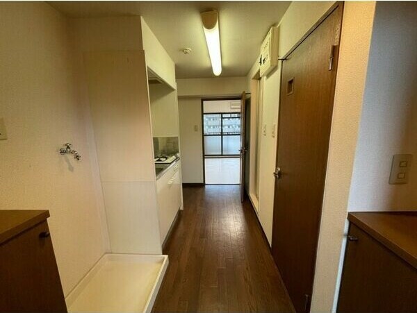 ※写真は同じマンションの違う部屋のものになります。 シャンポール大須