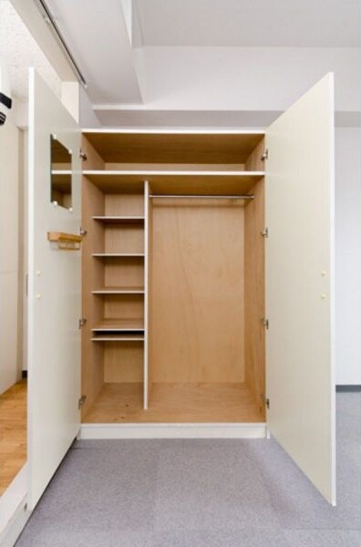  名古屋市営地下鉄鶴舞線/丸の内駅 徒歩2分 9階 築34年