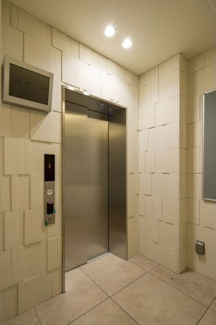  エステムコート名古屋金山ミッドクロス