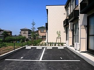 ２Ｆのみフラワーボックス設置 レオパレスマリンブルー