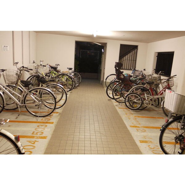  セントラル滝ノ水