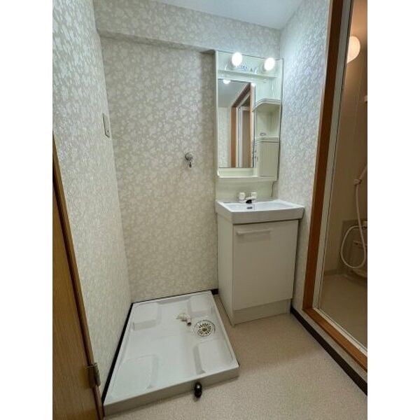  名鉄名古屋本線/山王駅 徒歩9分 4階 築42年