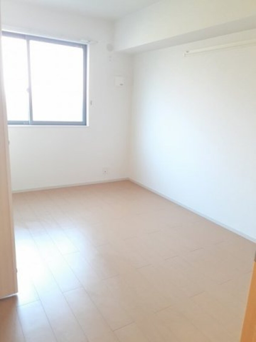  サンビレッジ前畑