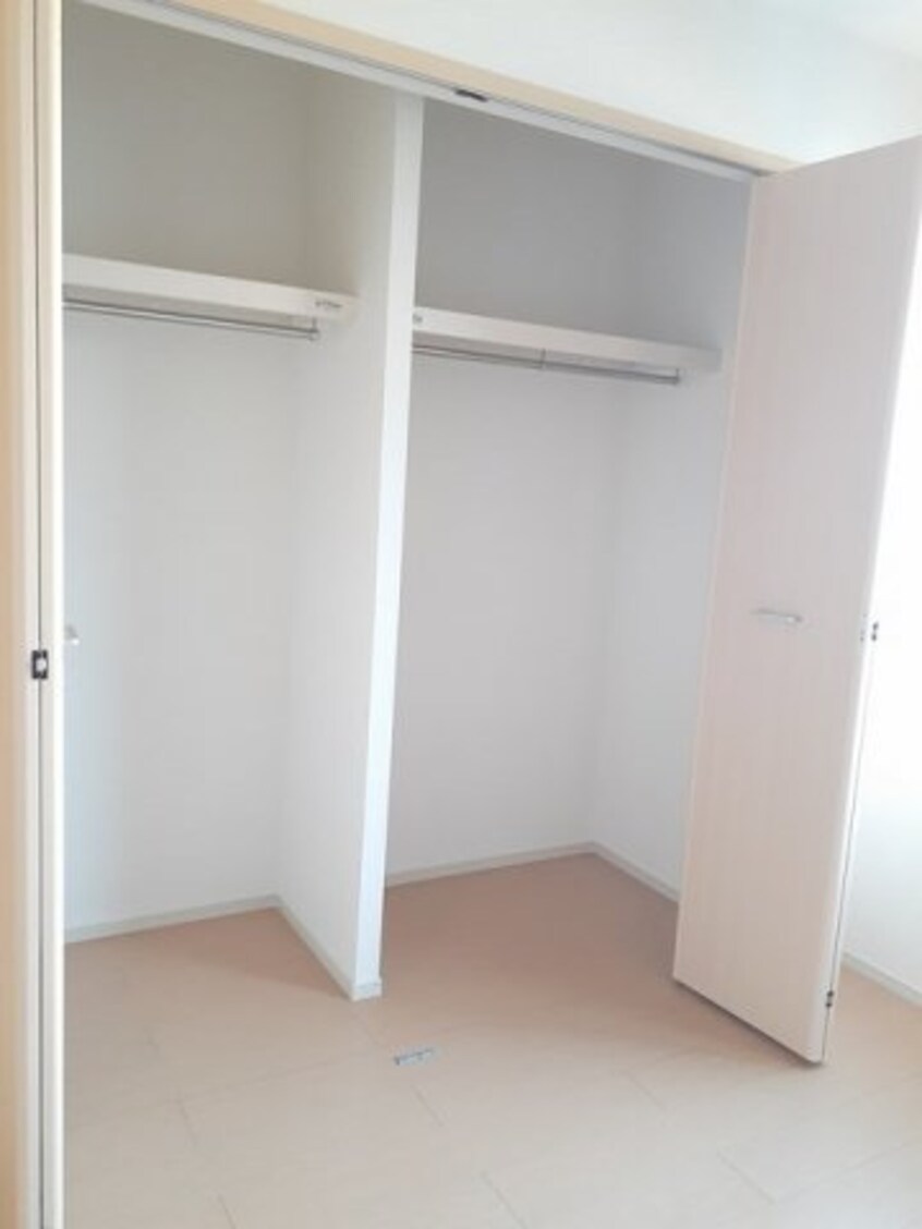  サンビレッジ前畑