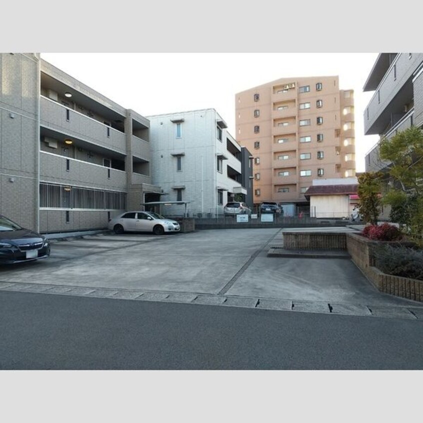  シャローム　A棟