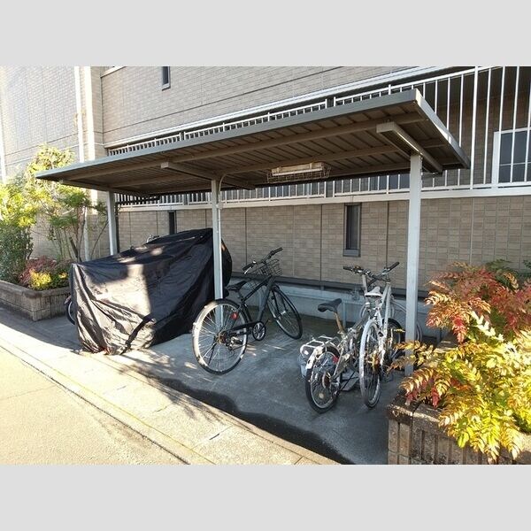  シャローム　A棟