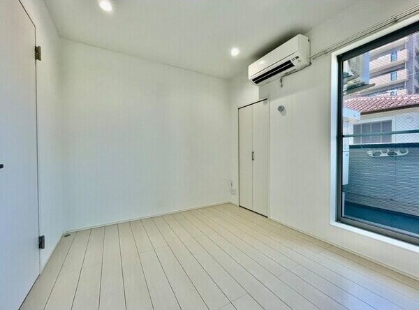  名古屋臨海高速鉄道<あおなみ線>/南荒子駅 徒歩10分 2階 築7年