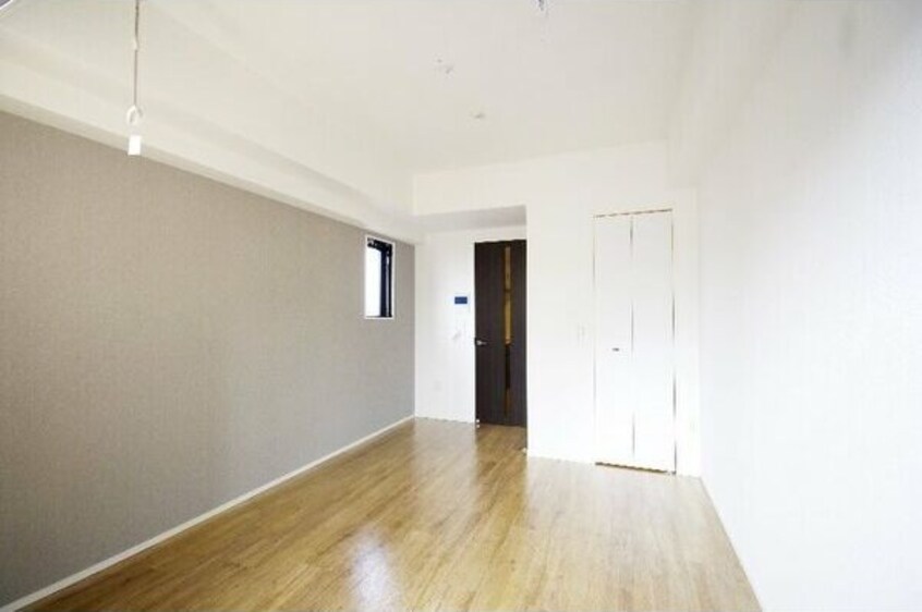  ウルフィエスタ桜山