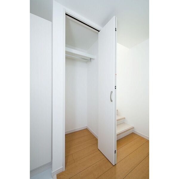  コンフォート津金