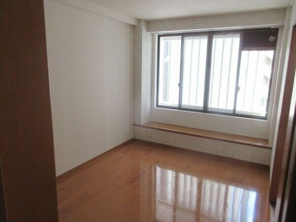  東海道本線/名古屋駅 徒歩5分 4階 築57年