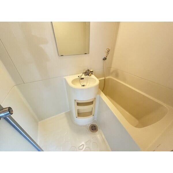  ブランシュ東海通