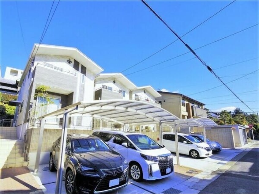  名古屋市営地下鉄東山線/本山駅 徒歩9分 1階 築8年