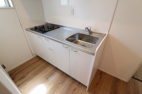  近鉄名古屋線/烏森駅 徒歩7分 1階 築6年