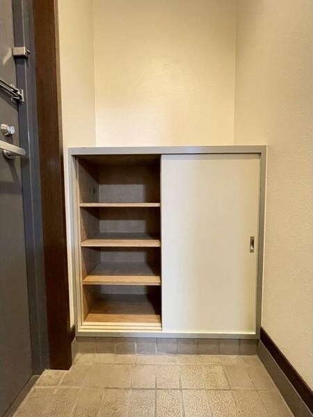  名古屋市営地下鉄鶴舞線/浅間町駅 徒歩7分 2階 築30年