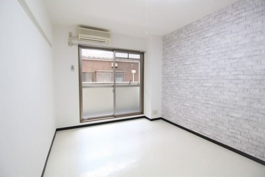  名古屋市営地下鉄鶴舞線/浄心駅 徒歩5分 1階 築22年