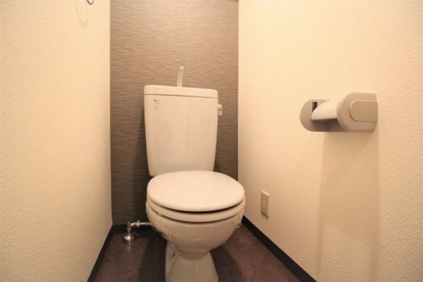  名古屋市営地下鉄鶴舞線/浄心駅 徒歩5分 1階 築22年