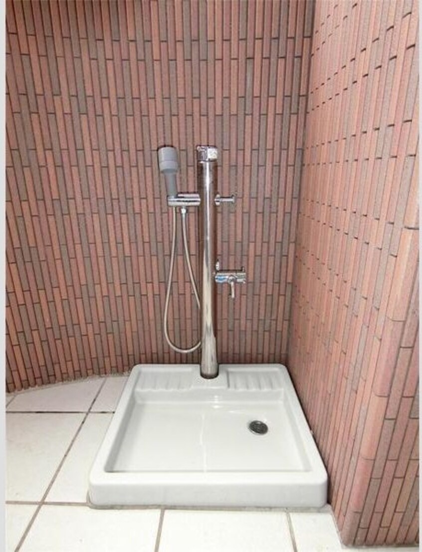  名古屋市営地下鉄鶴舞線/庄内通駅 徒歩12分 2階 築9年