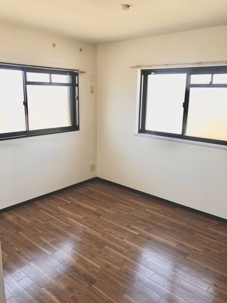  名古屋市営地下鉄東山線/本陣駅 徒歩20分 4階 築28年