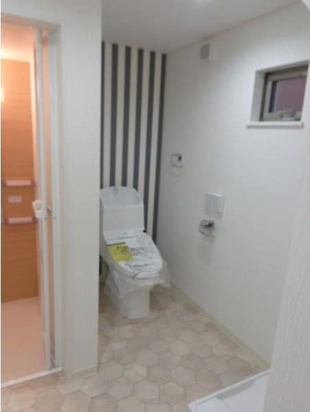  名古屋市営地下鉄名港線/六番町駅 徒歩6分 1階 築7年