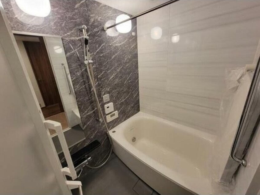  名古屋市営地下鉄桜通線/久屋大通駅 徒歩2分 11階 築5年