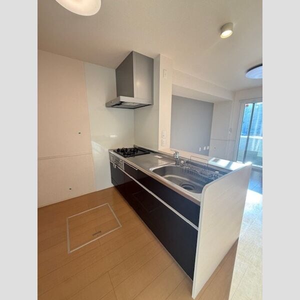  名古屋市営地下鉄桜通線/野並駅 バス15分海老山下車:停歩3分 1階 築10年