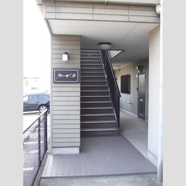  名鉄常滑線・空港線/太田川駅 徒歩15分 3階 築26年