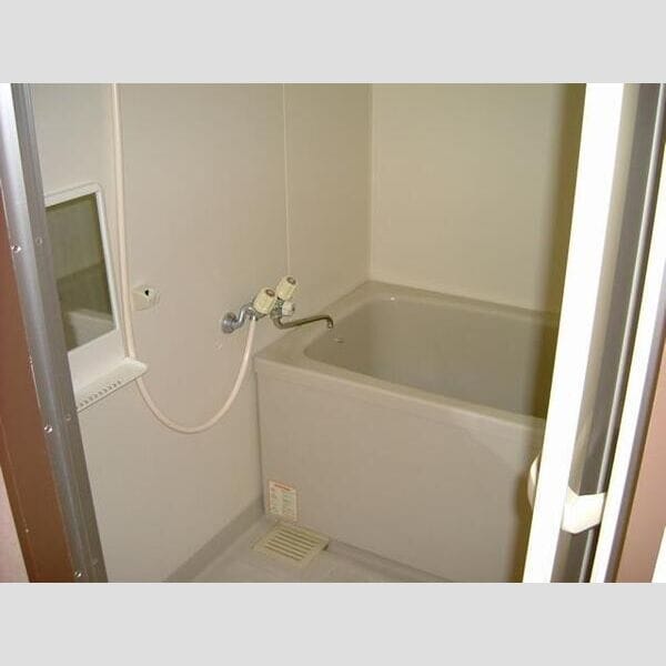  名鉄常滑線・空港線/太田川駅 徒歩15分 3階 築26年