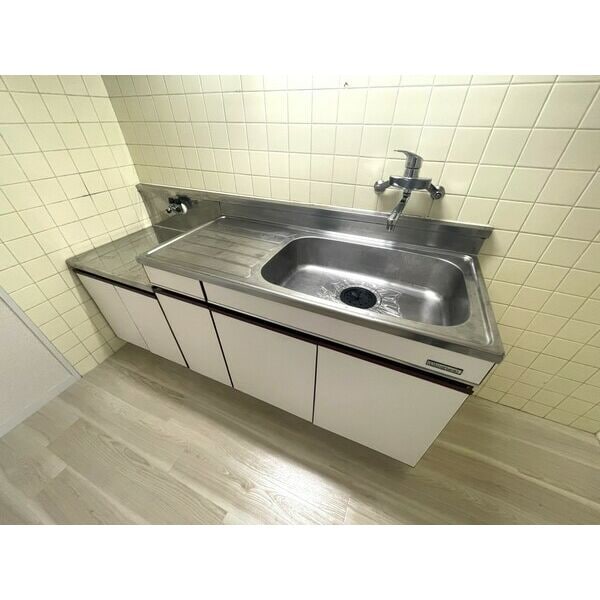  シーズンコート植田南