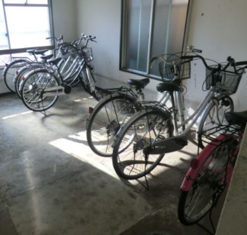  プレスイン六番町