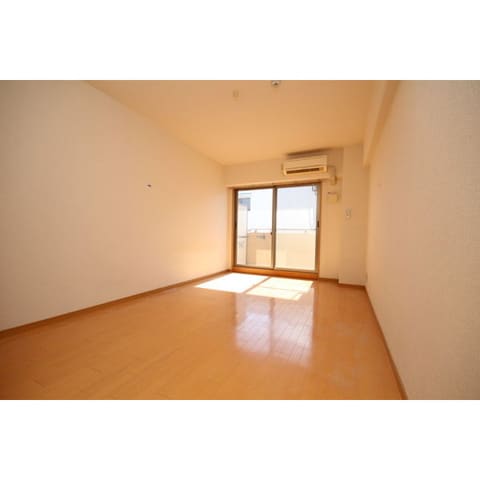 ※写真は同じマンションの違う部屋のものになります。 セレブランド堀田駅前