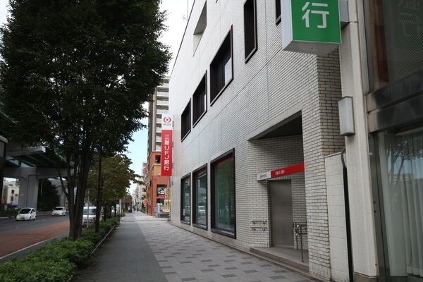  セレブランド堀田駅前